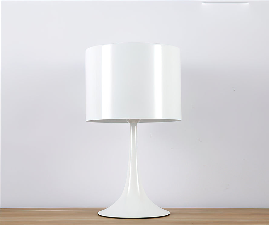 Moderne minimalistische Tischlampe