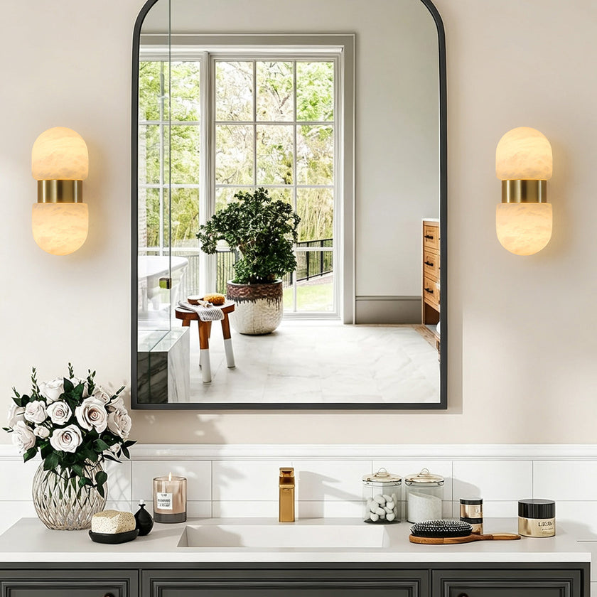 Avelthorn Wall Sconce