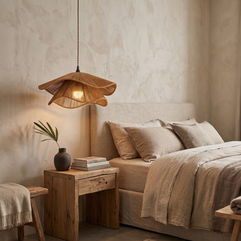 Calyvora Pendant Light