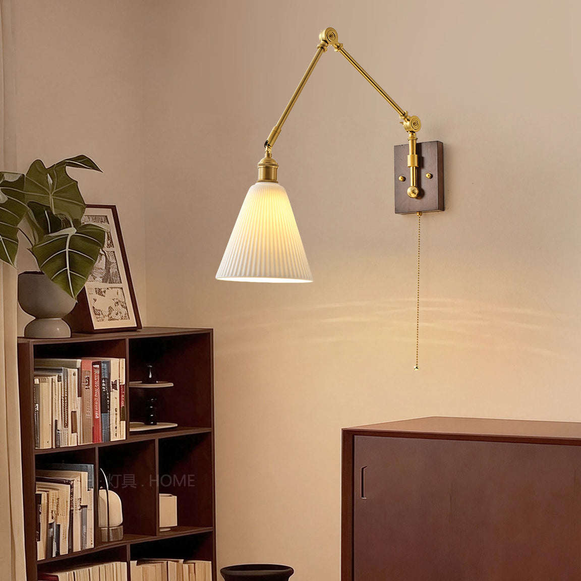 Cyril Wall Sconce – detail 2