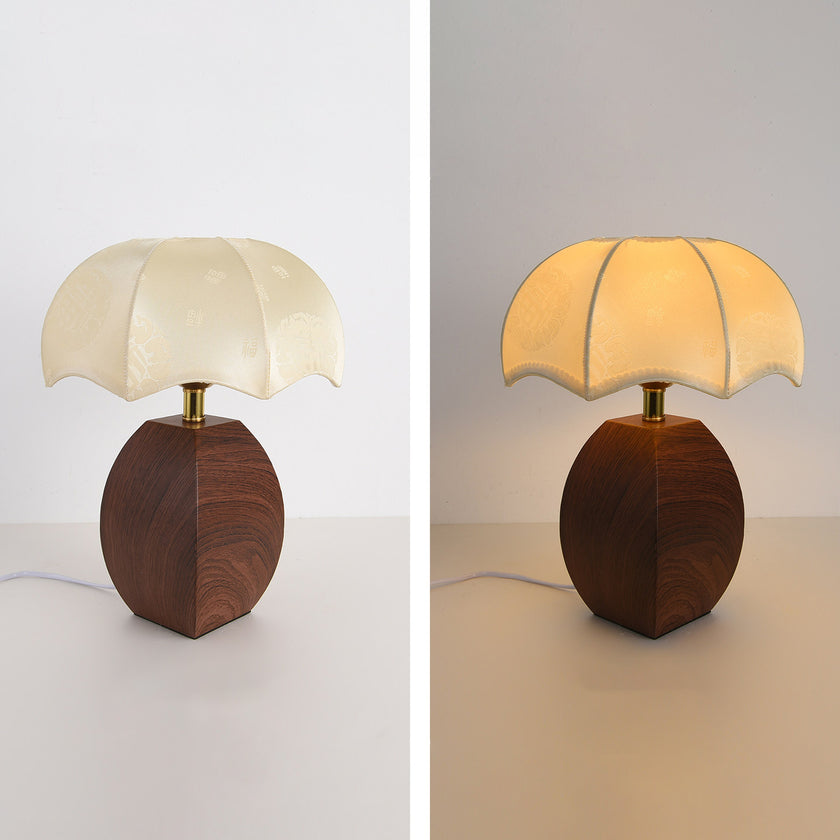 Florawyn Table Lamp