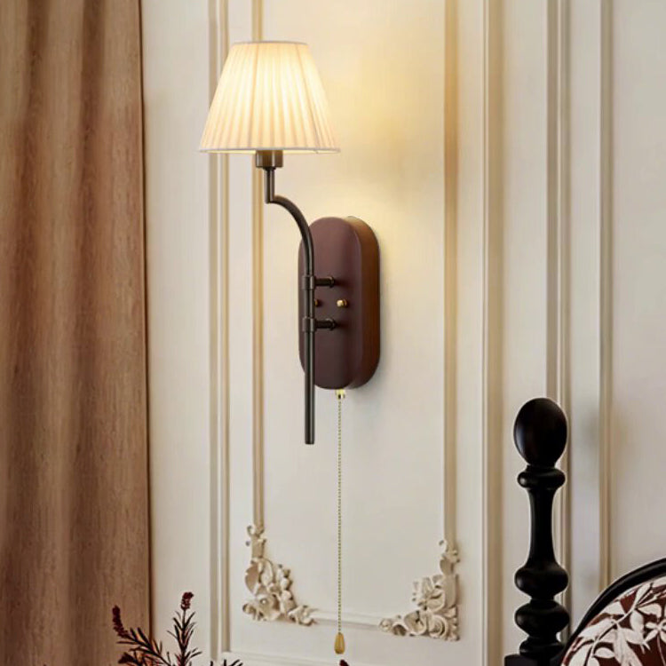 Gavin Wall Sconce
