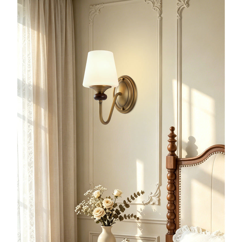 Isabeau Wall Sconce