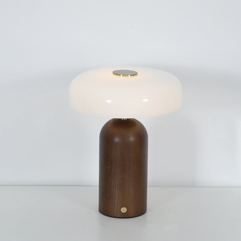 Kaelvorn Table Lamp