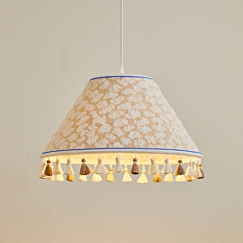 Lacevra Pendant Light