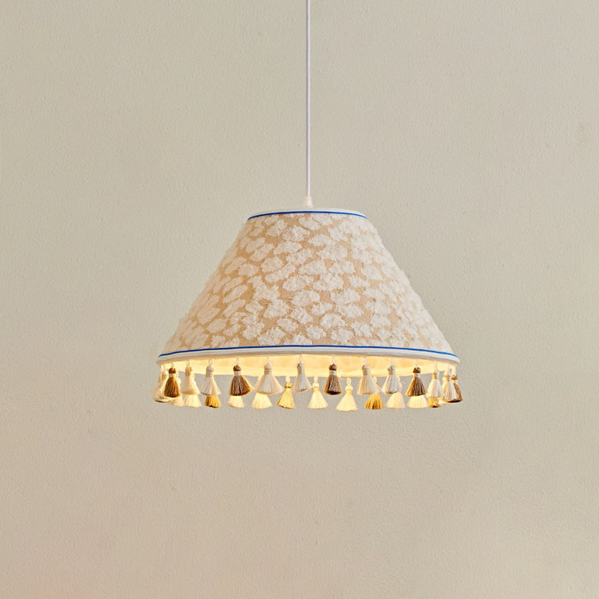 Lacevra Pendant Light