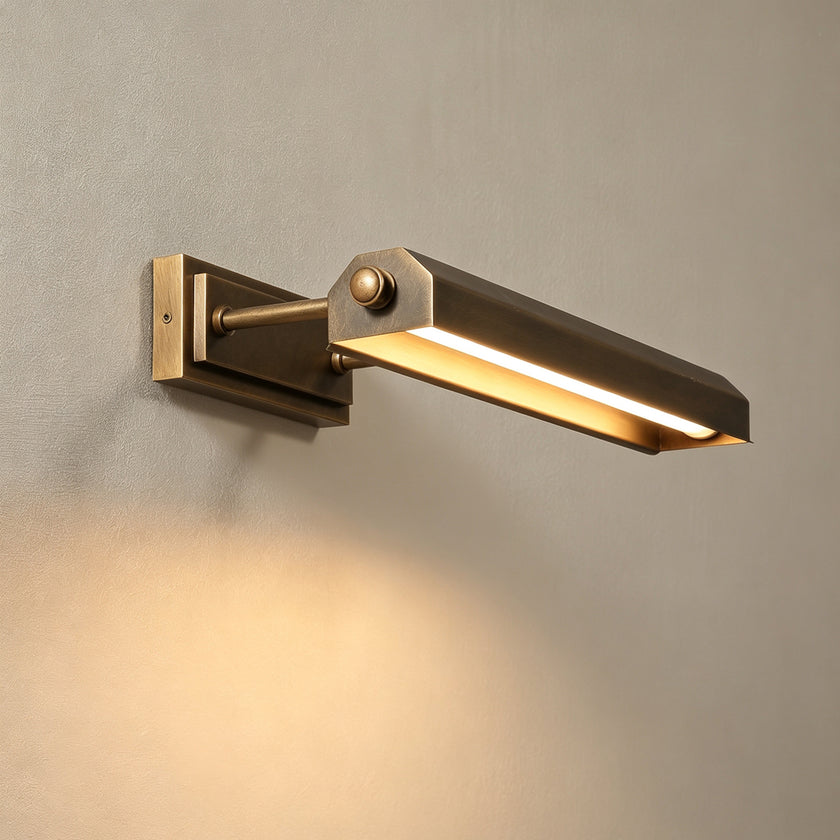 Linevra Wall Sconce
