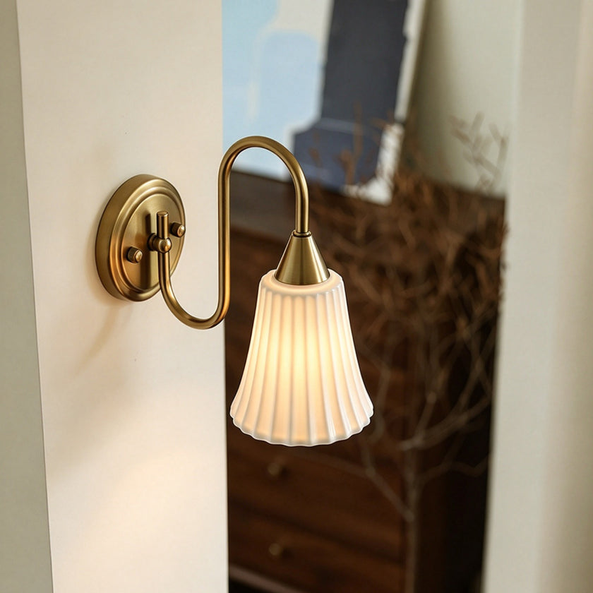 Liriola Wall Sconce