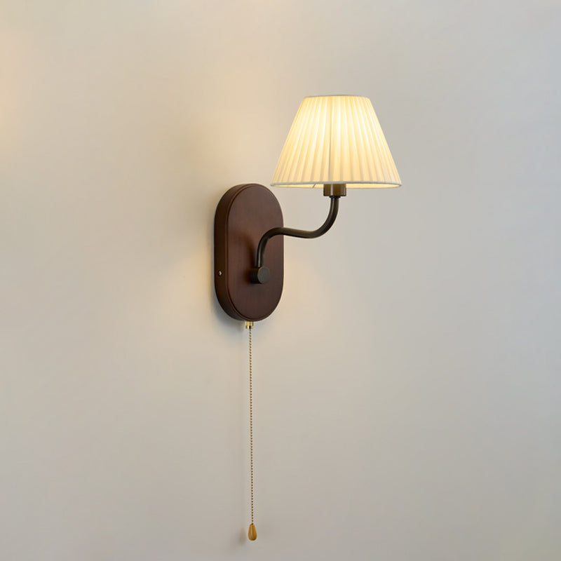 Loris Wall Sconce