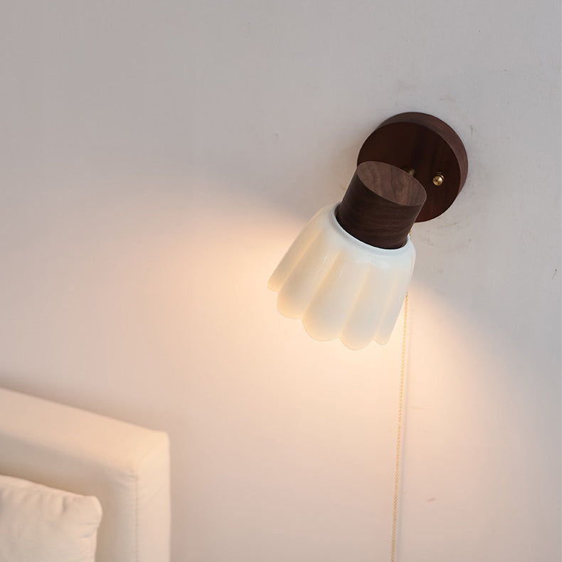 Lunelle Wall Sconce