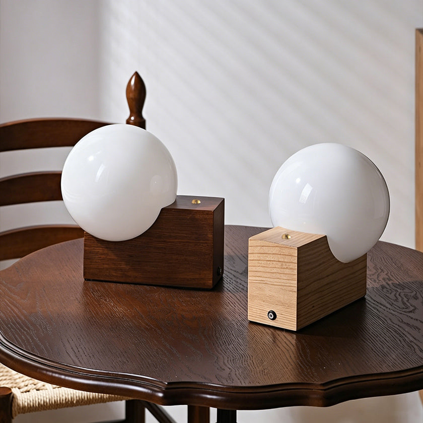 Niko Table Lamp