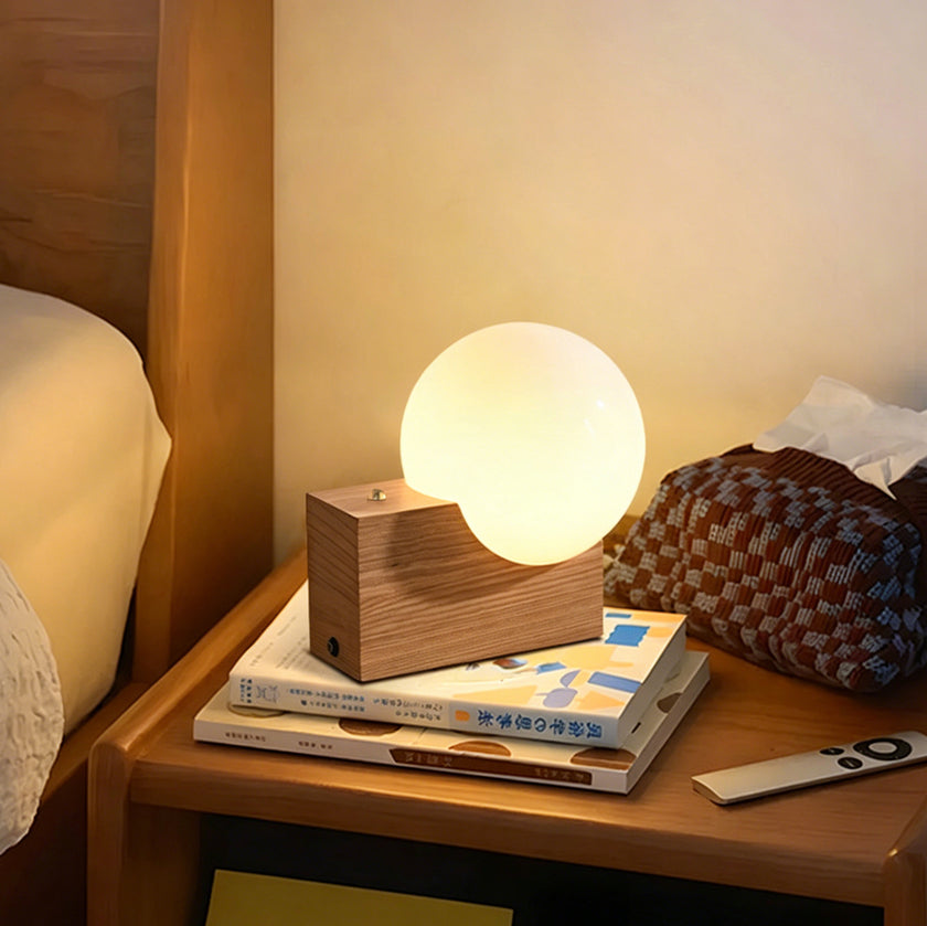 Niko Table Lamp