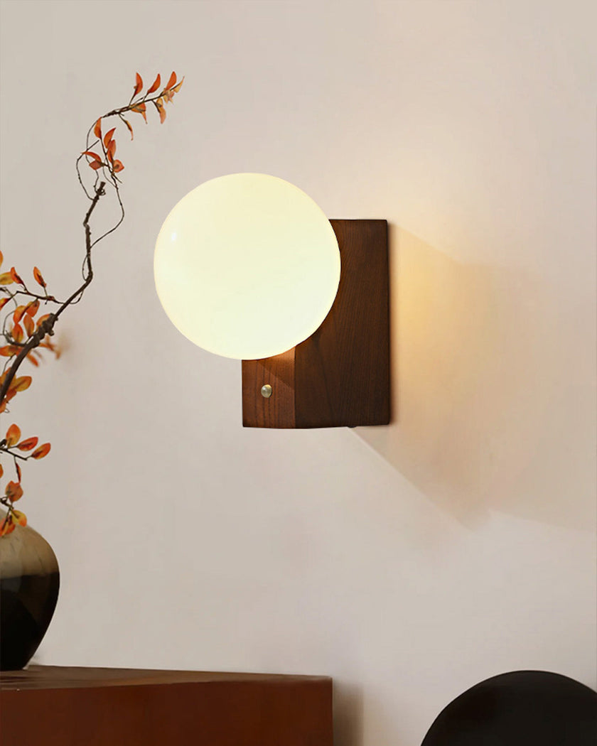 Niko Wall Sconce