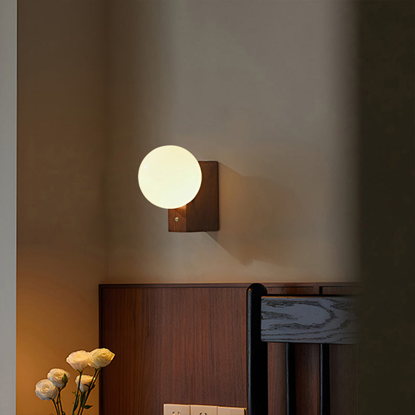 Niko Wall Sconce