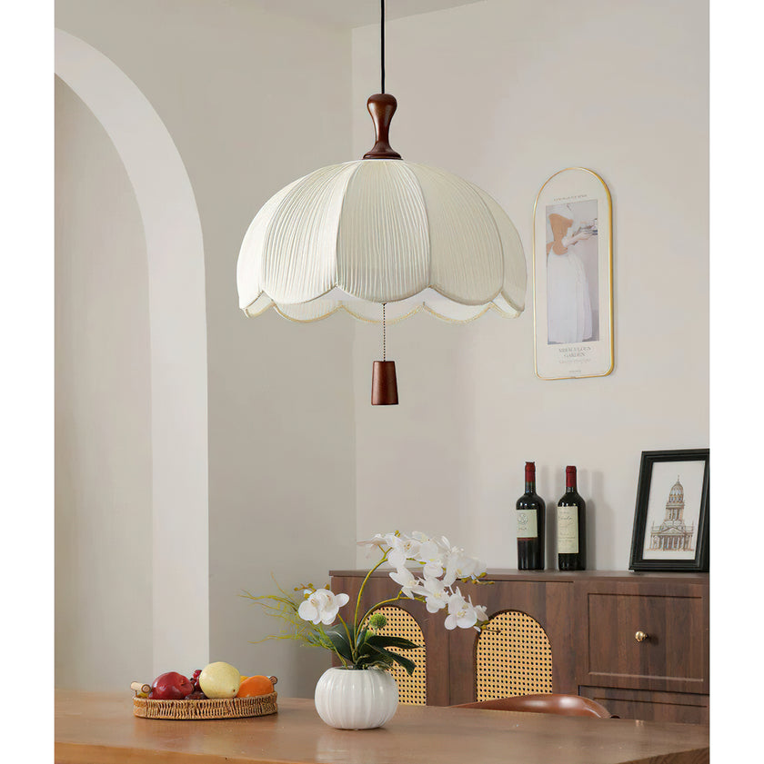 Pallavine Pendant Light