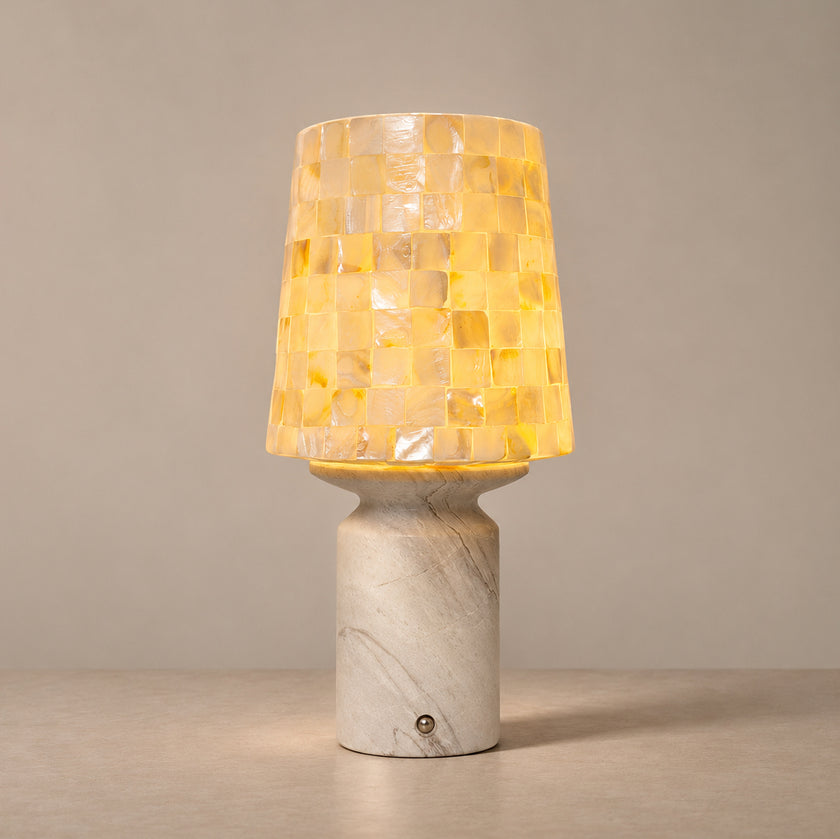 Perlata Table Lamp
