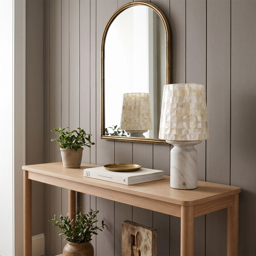 Perlata Table Lamp