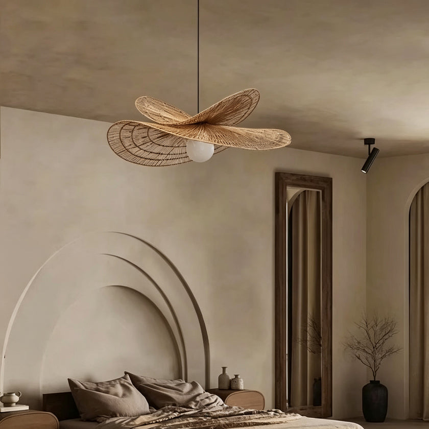 Petaloom Pendant Light