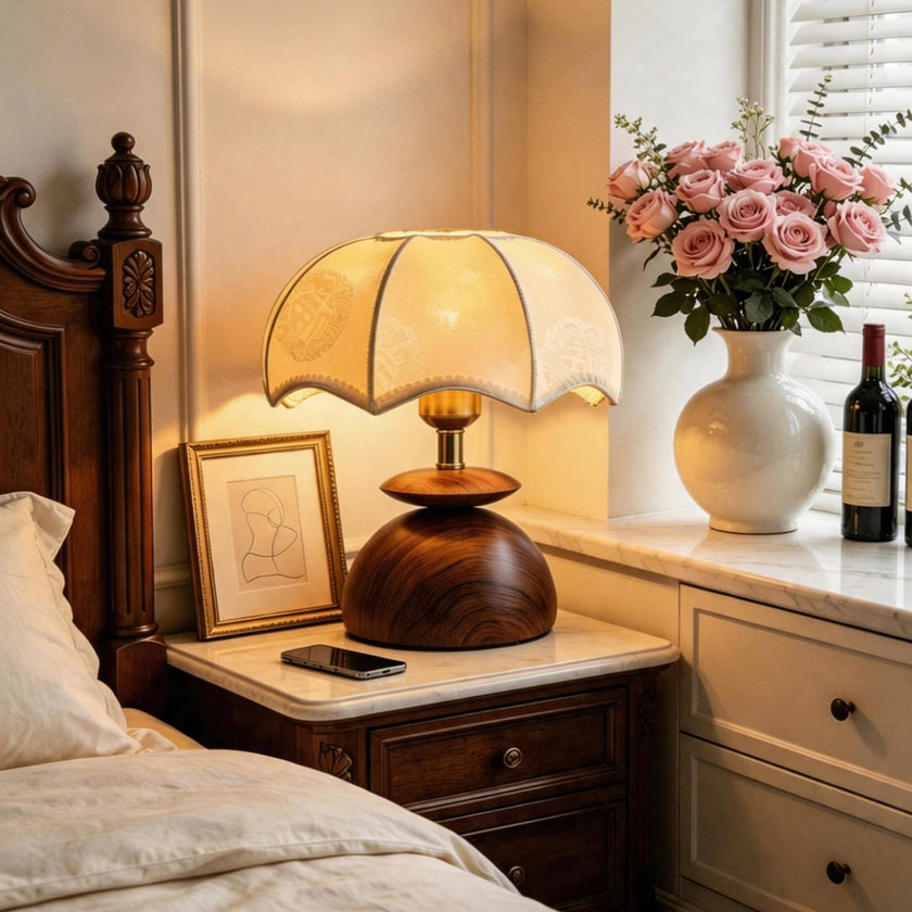 Petalune Table Lamp