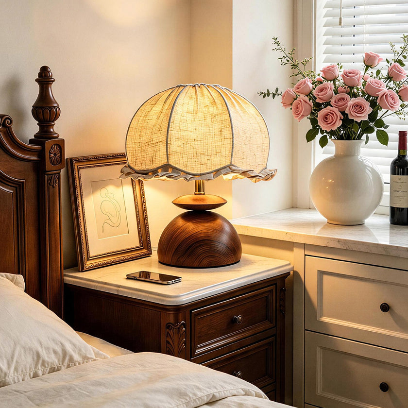 Petalune Table Lamp