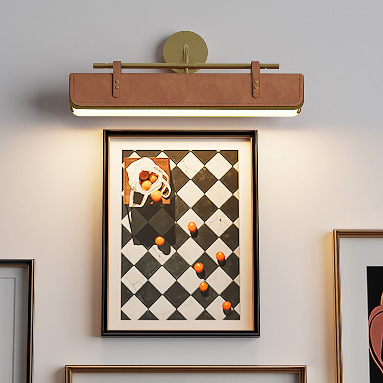 Saddelle Wall Sconce