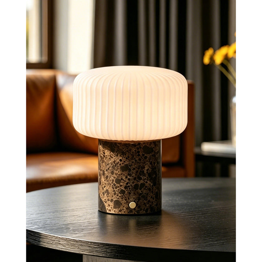 Vaelric Table Lamp