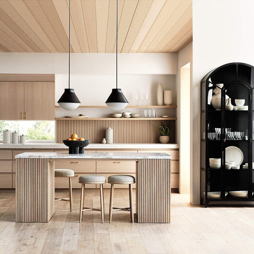 Valmont Pendant Light