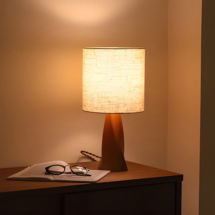 Varda Table Lamp