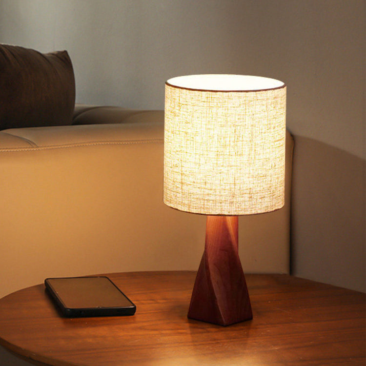Varda Table Lamp