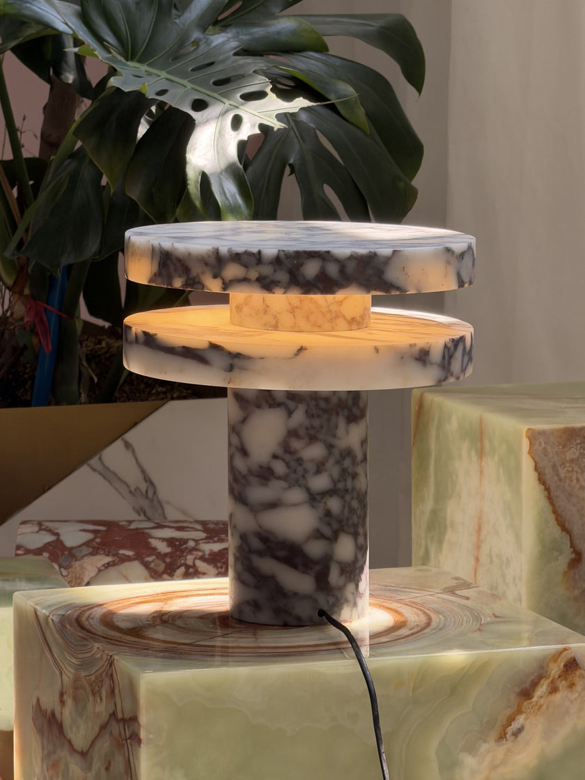 Viresta Table Lamp