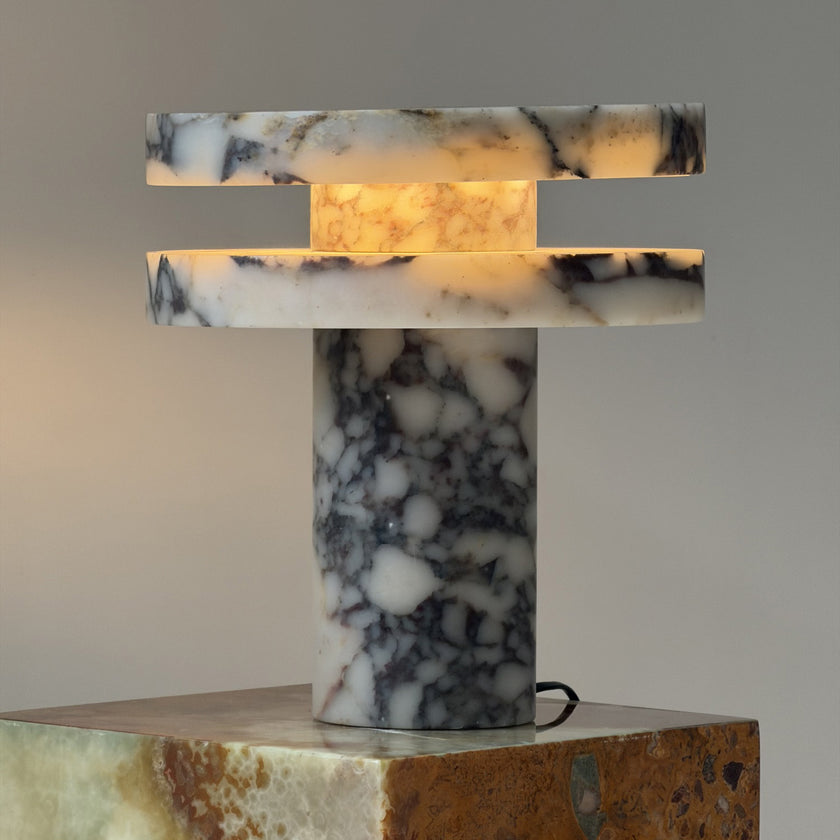 Viresta Table Lamp
