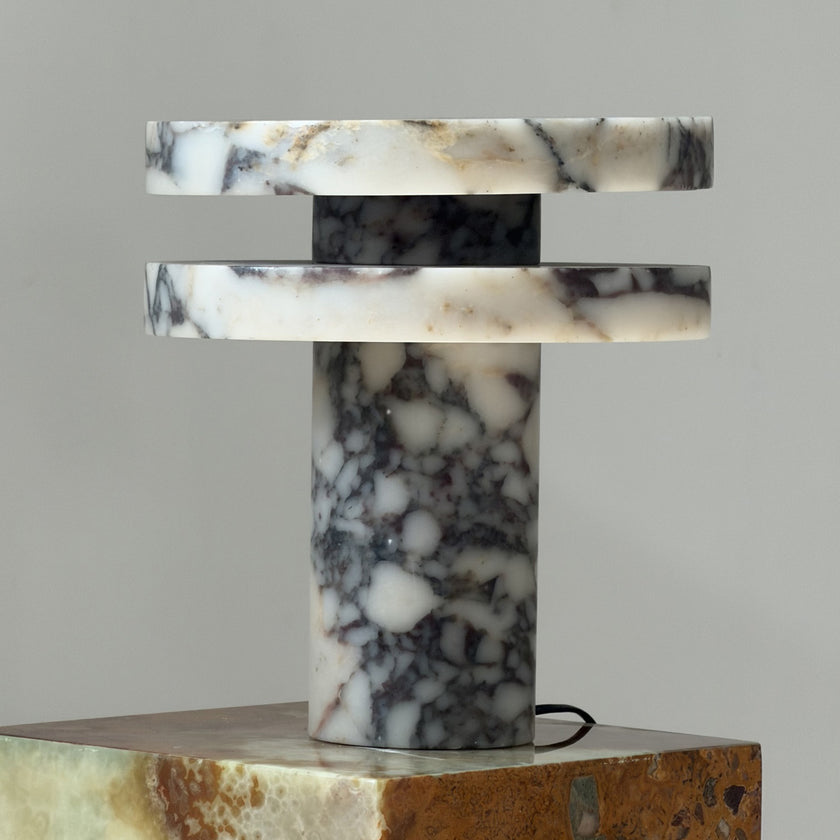 Viresta Table Lamp
