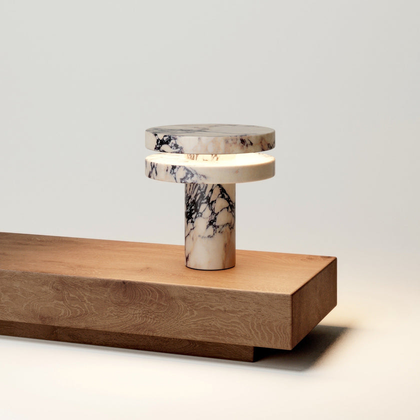 Viresta Table Lamp