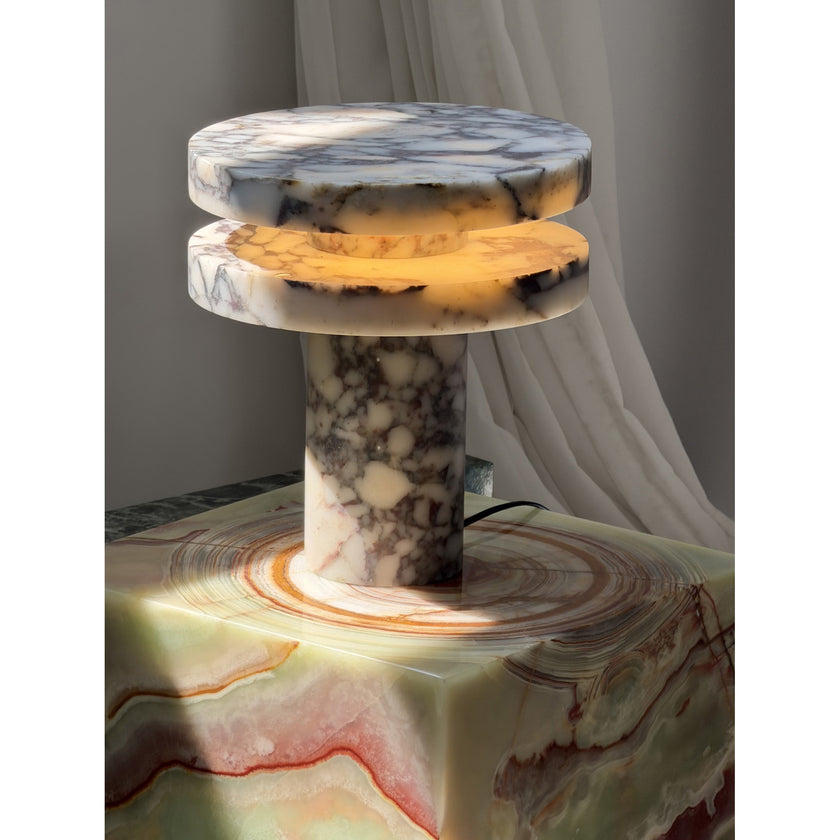 Viresta Table Lamp