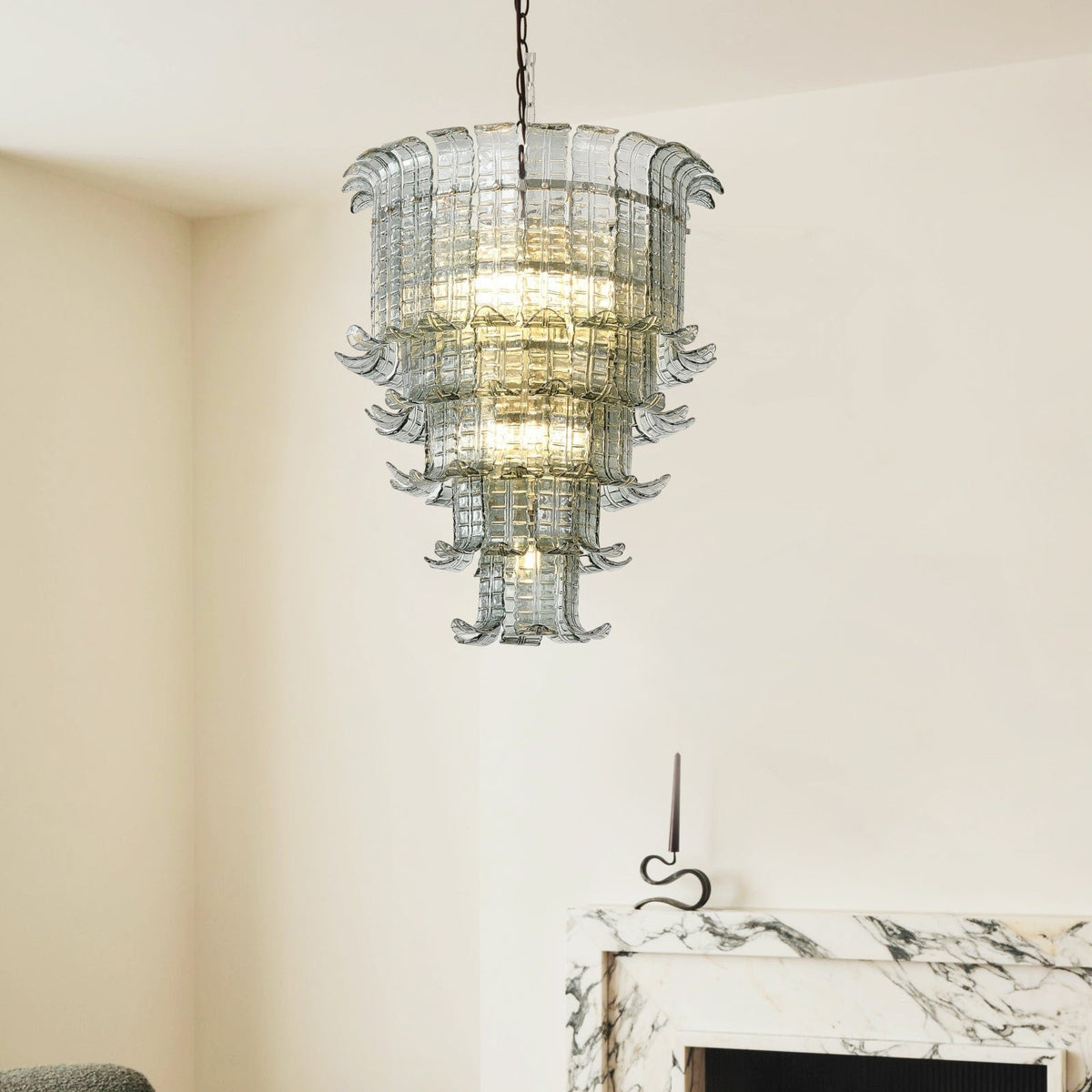 Avellina Palm Leaf Chandelier – detail 2