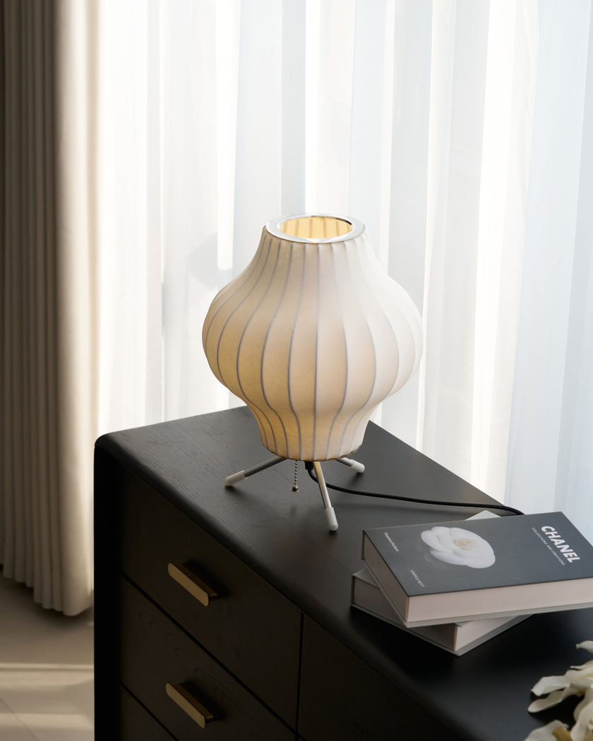 Nelson Stativ-Tischlampe