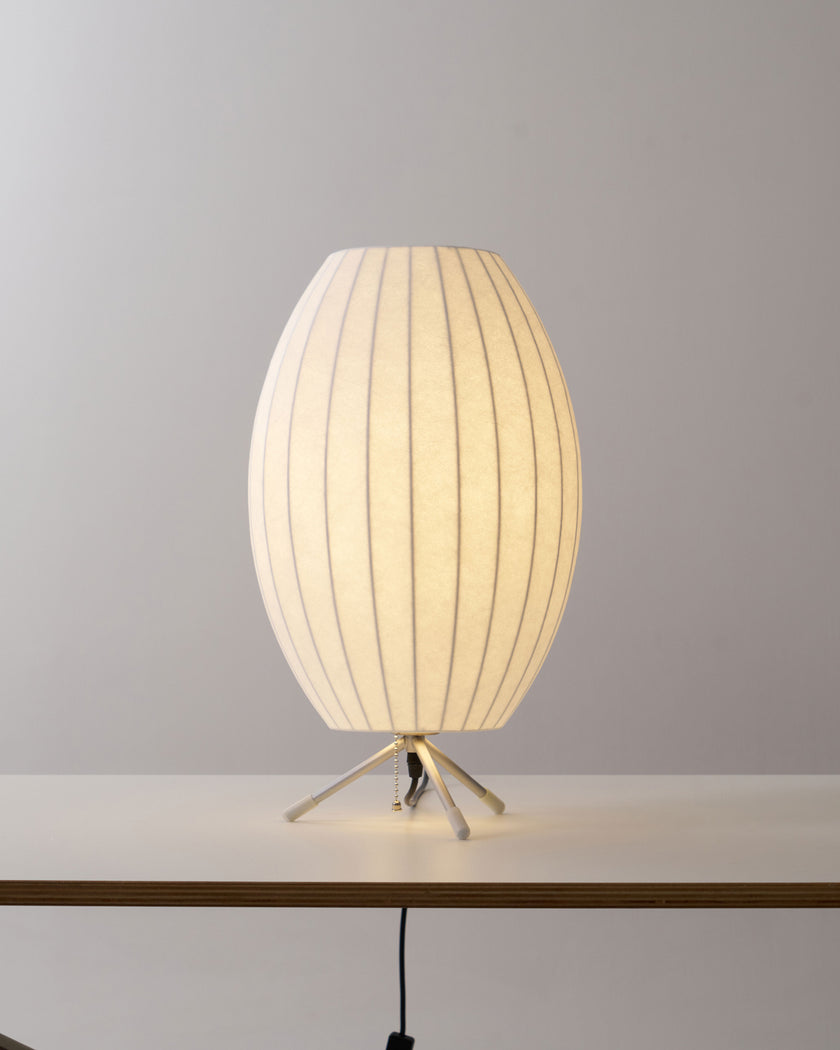 Nelson Stativ-Tischlampe