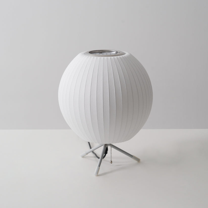 Nelson Stativ-Tischlampe