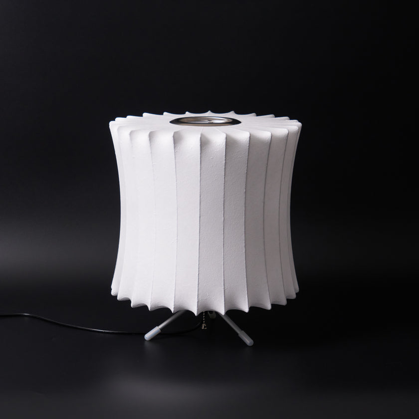 Nelson Stativ-Tischlampe