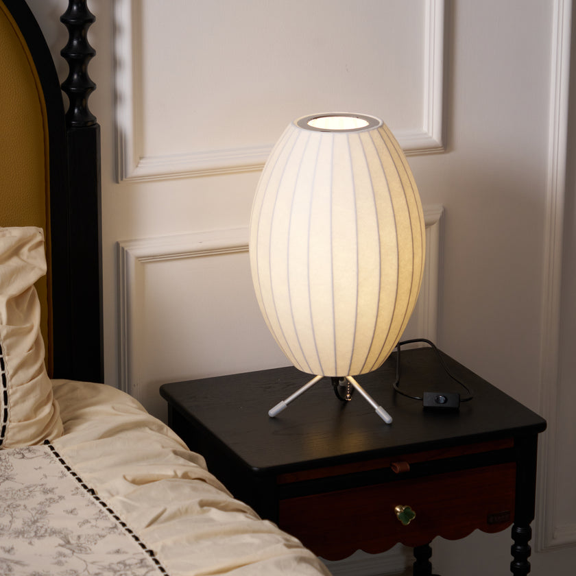 Nelson Stativ-Tischlampe