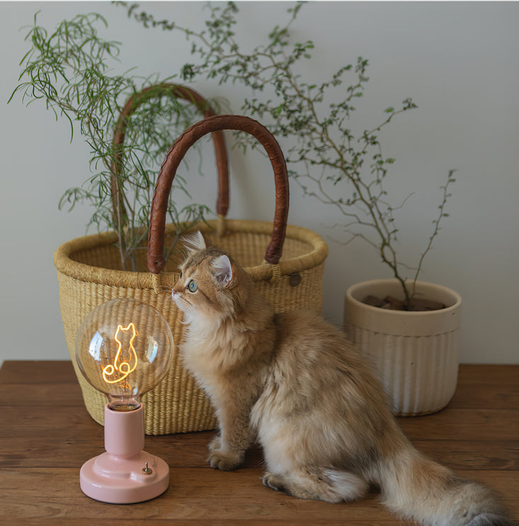 Keramik-Tischlampe mit Katze im nordischen Stil, eingebauter Akku