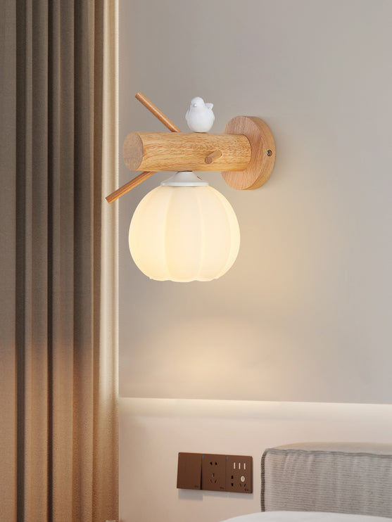 Nordic Solid Wood Bird Wall Lamp