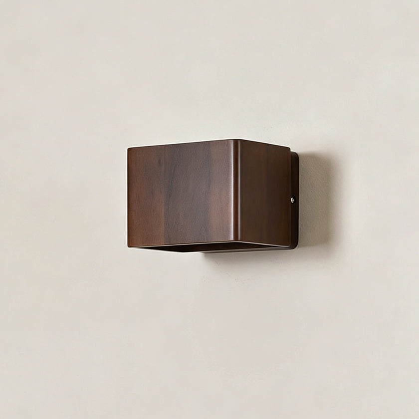 Norrick Wall Light