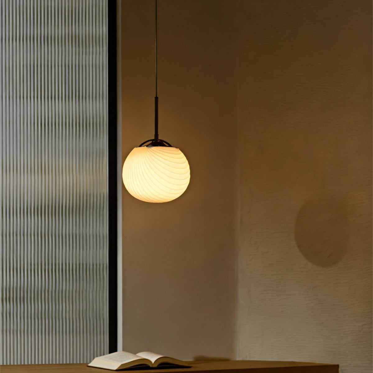 Nyrelle Pendant Light – detail 2