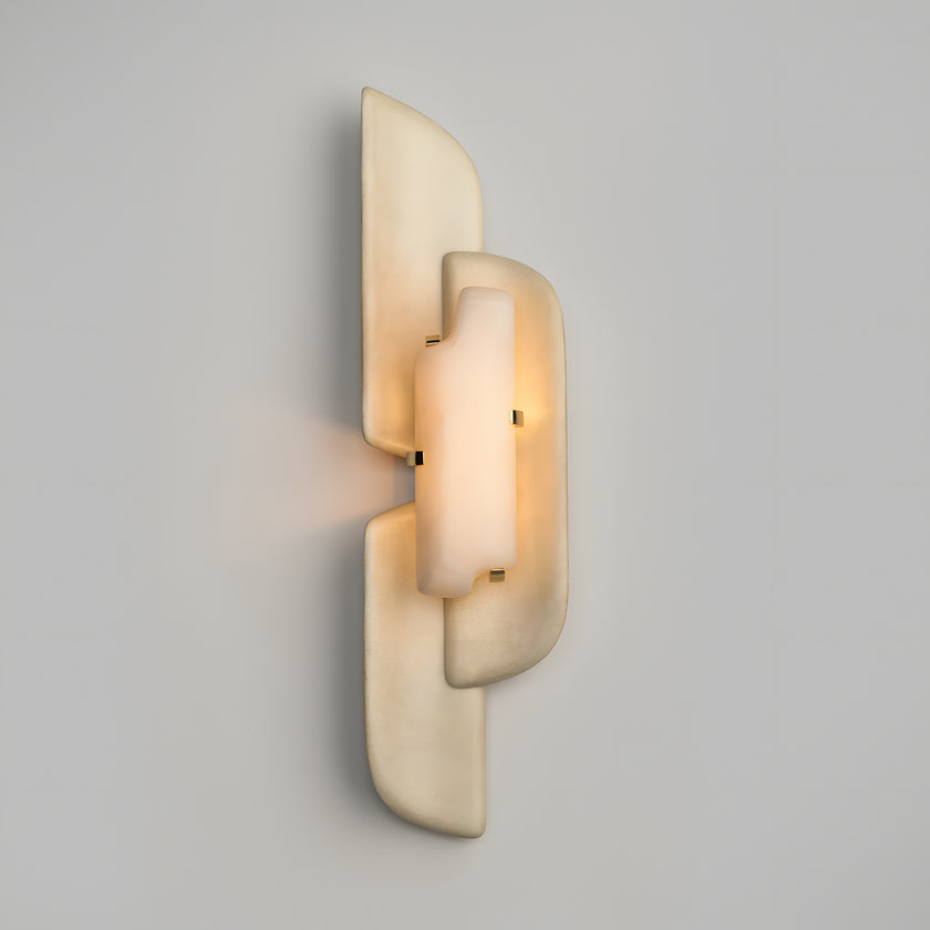 Olmirila Wall Lamp