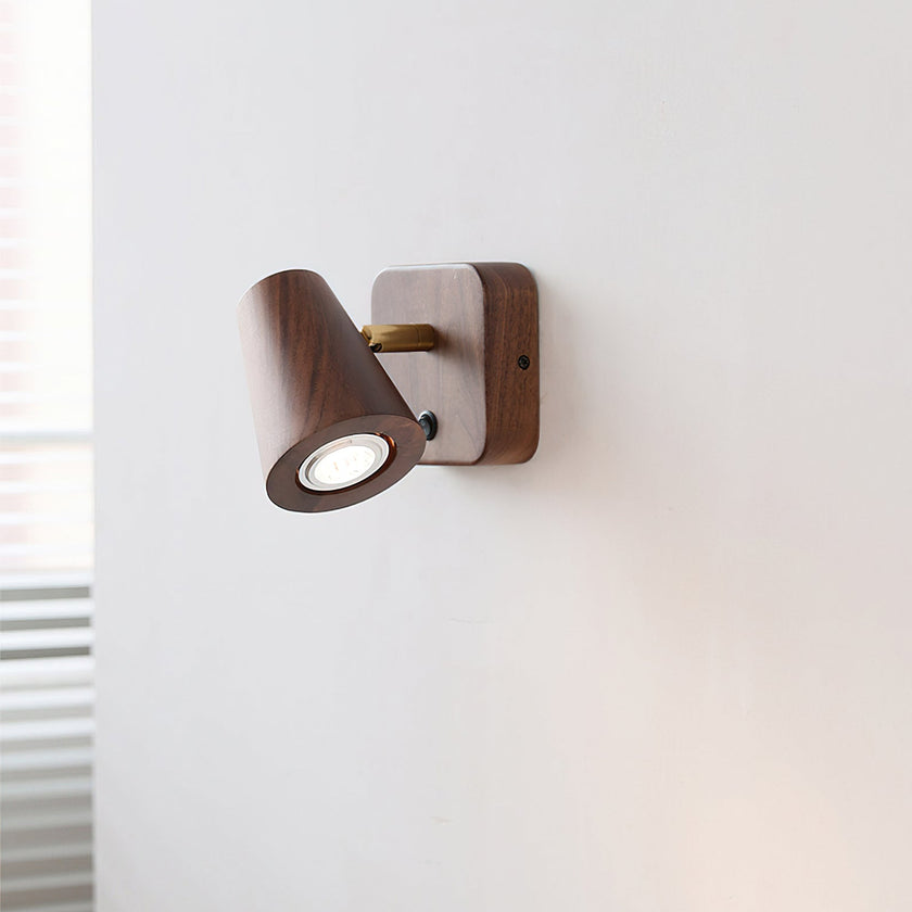 Ouglres Wall Lamp