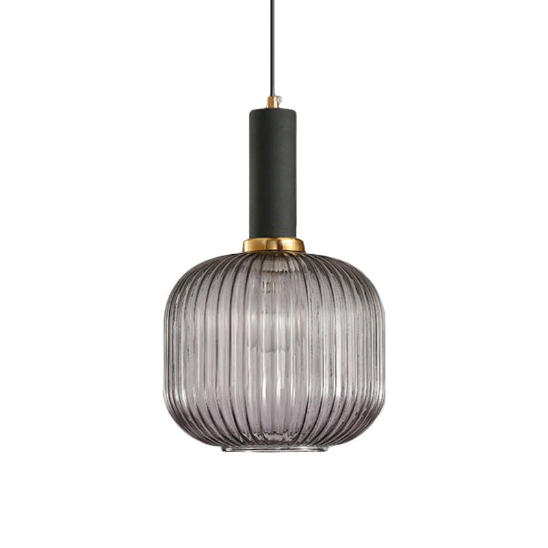 Ovale Pendelleuchte aus Schilfglas