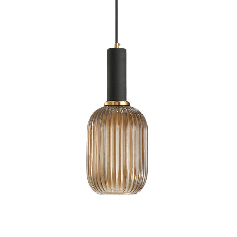 Ovale Pendelleuchte aus Schilfglas