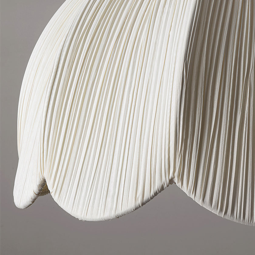 Pantalla Pendant Lamp