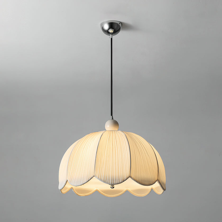 Pantalla Pendant Lamp